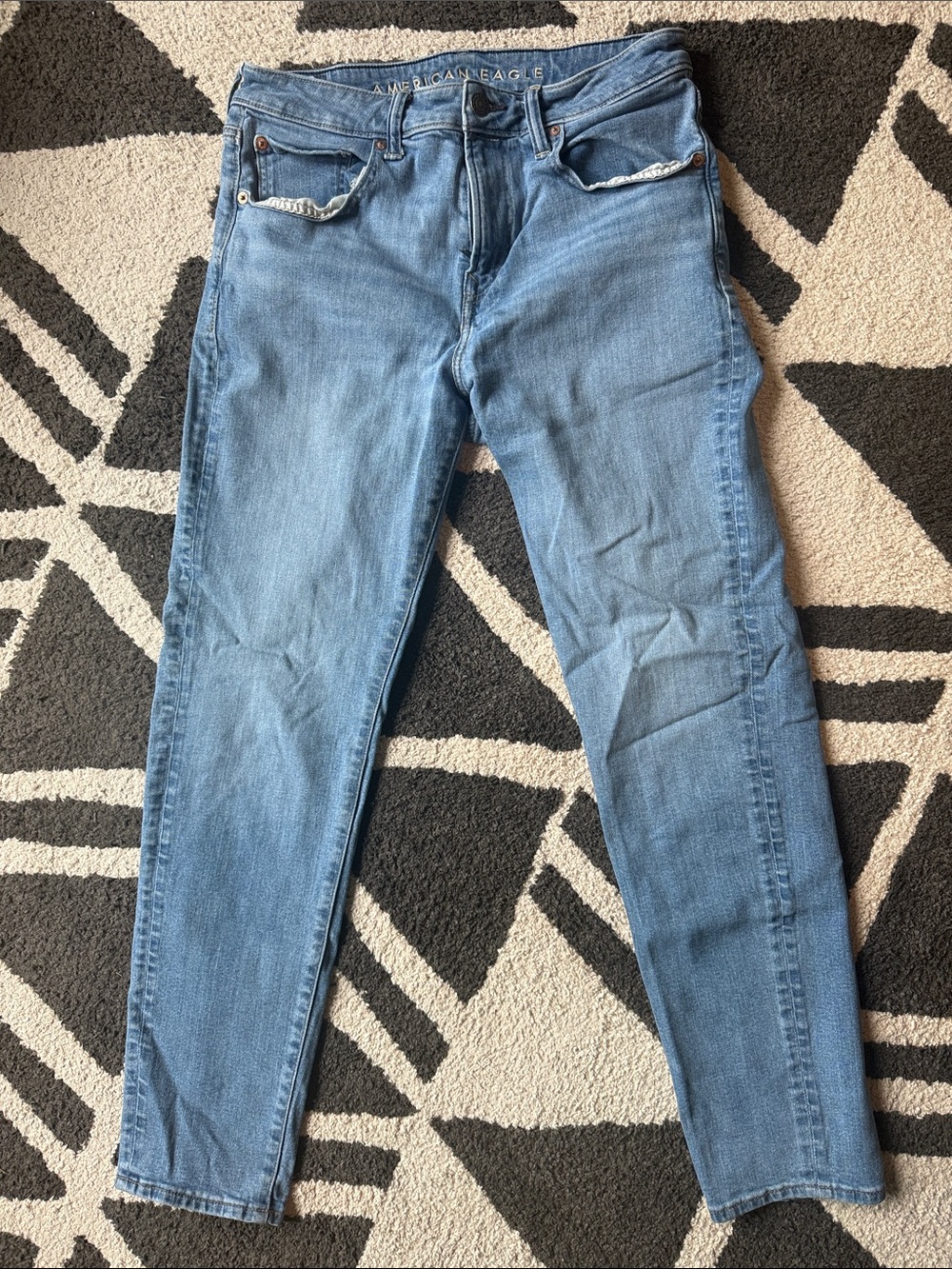 American Eagle Outfitters Light Blue Skinny Jeans